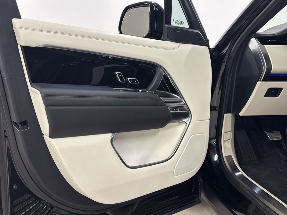 2023 Land Rover NEW RANGE ROVER P530 SE SWB-14