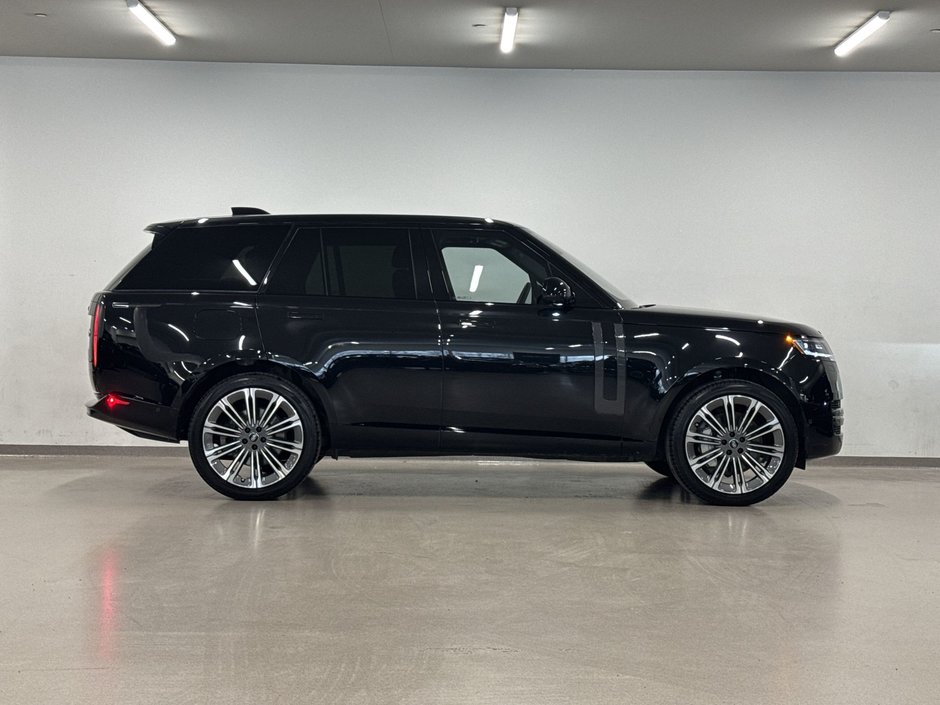 2023 Land Rover NEW RANGE ROVER P530 SE SWB-10