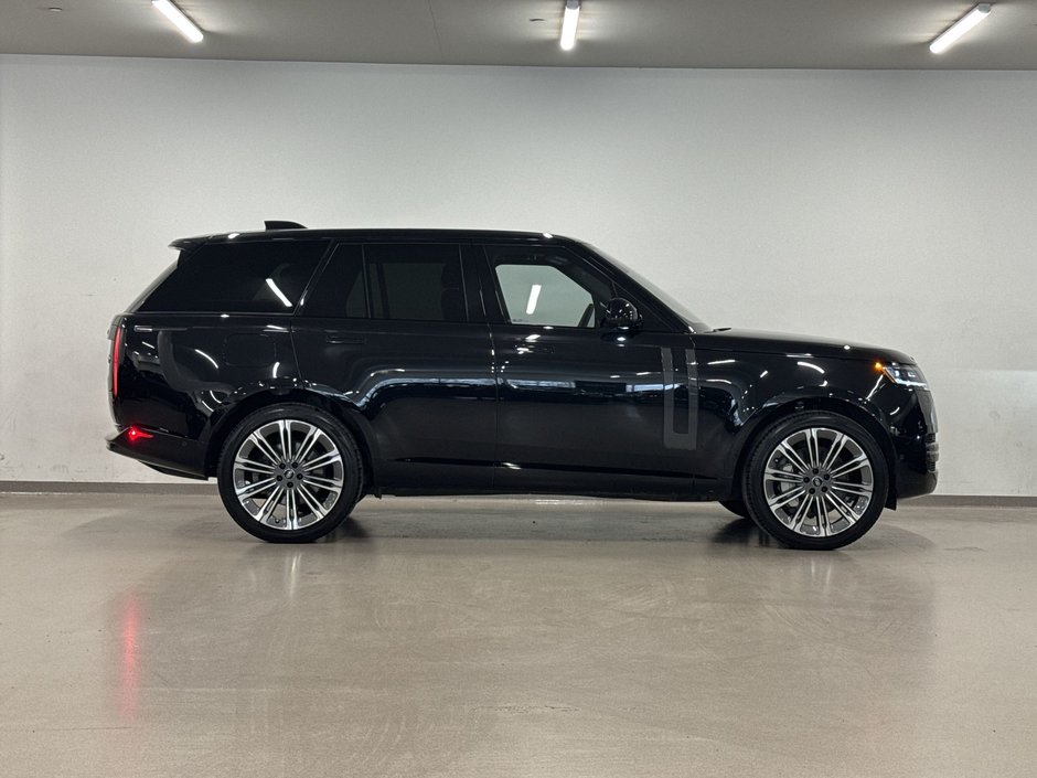 2023 Land Rover NEW RANGE ROVER P530 SE SWB-8