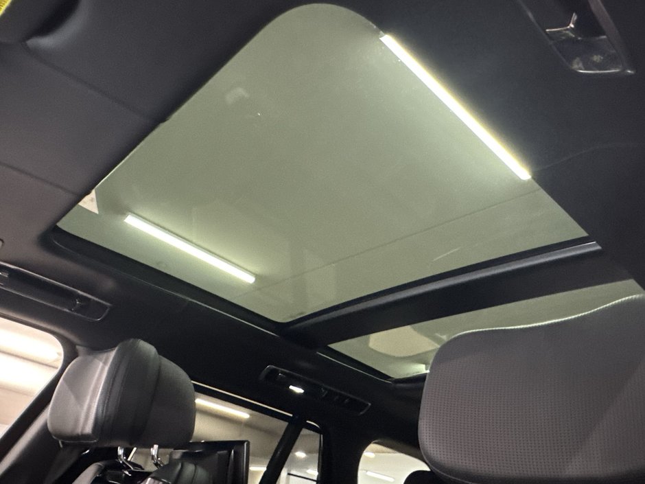 2023 Land Rover NEW RANGE ROVER P530 SV SWB-21