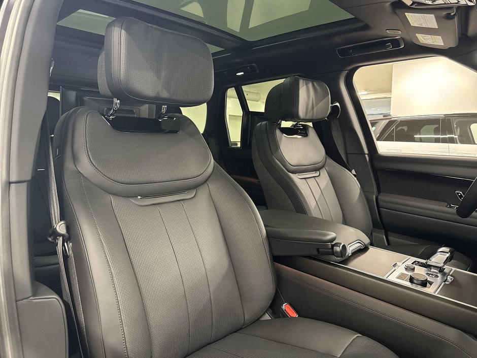 2023 Land Rover NEW RANGE ROVER P530 SV SWB-24