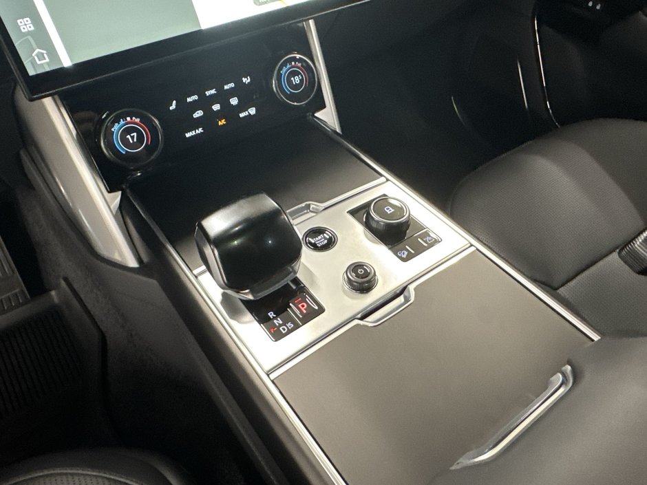 2023 Land Rover NEW RANGE ROVER P530 SV SWB-20