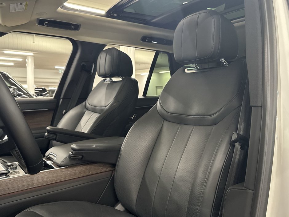 2023 Land Rover NEW RANGE ROVER P530 SE SWB-15