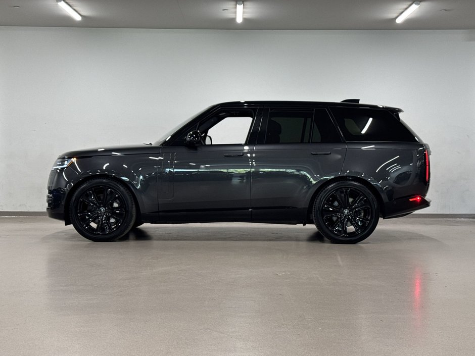 Land Rover NEW RANGE ROVER P530 SE SWB 2023-4