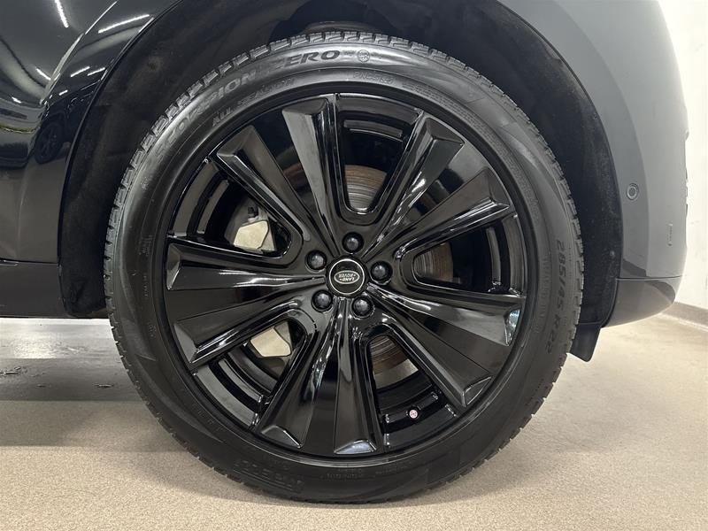 2023 Land Rover New Range Rover P530 SE SWB-18