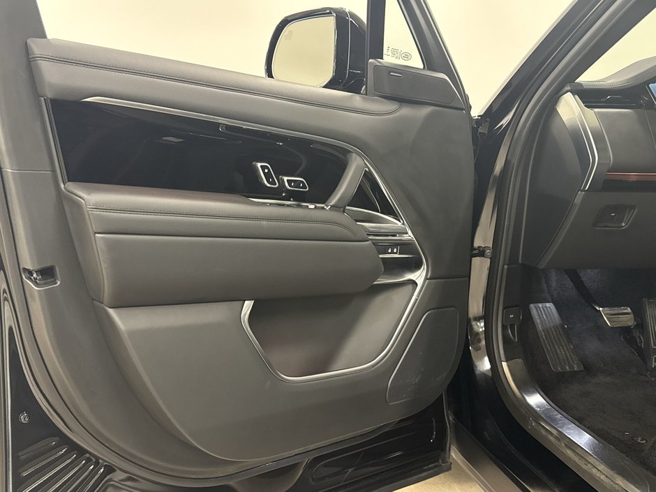 2023 Land Rover NEW RANGE ROVER P530 SE SWB-14