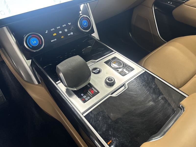 2023 Land Rover NEW RANGE ROVER P530 SE SWB-12