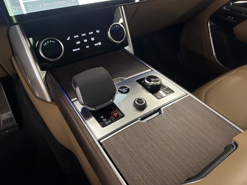 2023 Land Rover New Range Rover P530 SE SWB-12