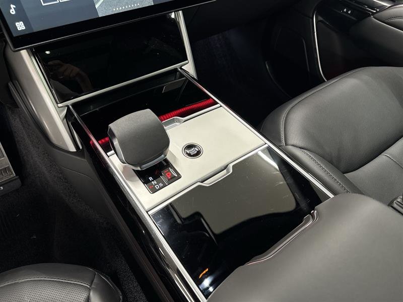 2024 Land Rover NEW RANGE ROVER P530 SE SWB-13