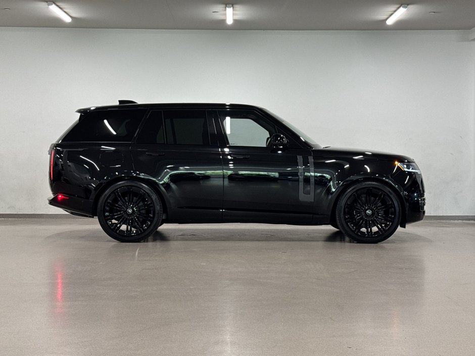 2024 Land Rover NEW RANGE ROVER P530 SE SWB-8