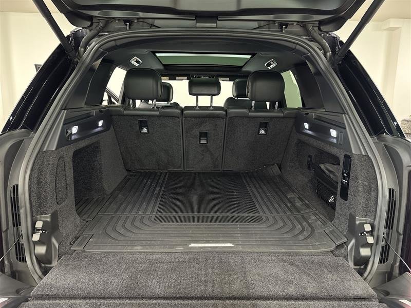 2024 Land Rover NEW RANGE ROVER P530 SE SWB-16