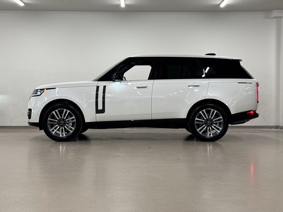 2024 Land Rover NEW RANGE ROVER P530 SE SWB-11