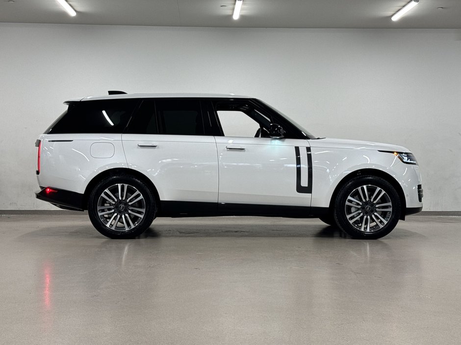 2024 Land Rover NEW RANGE ROVER P530 SE SWB-8