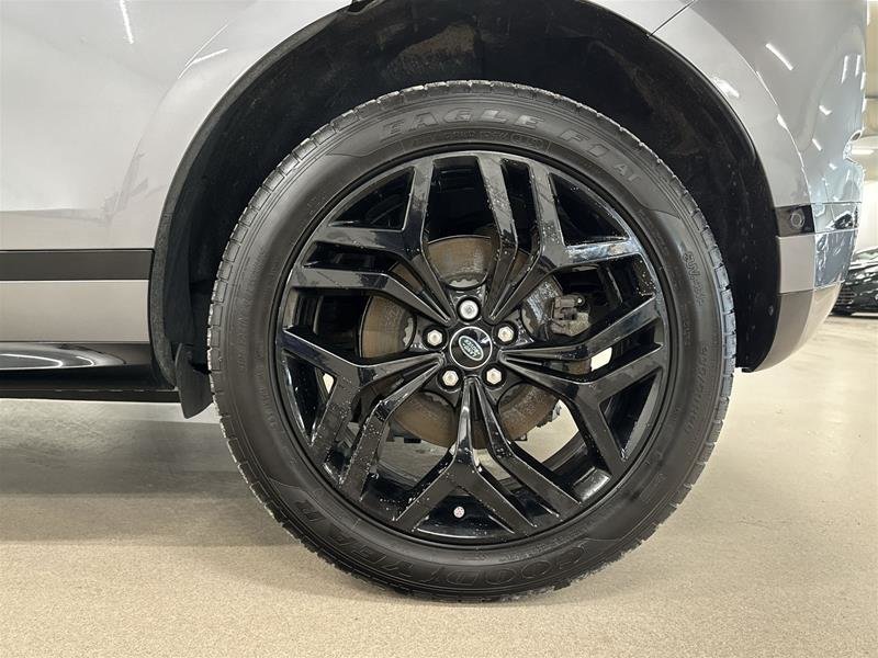 2021 Land Rover Range Rover Evoque P250 R-Dynamic SE-18