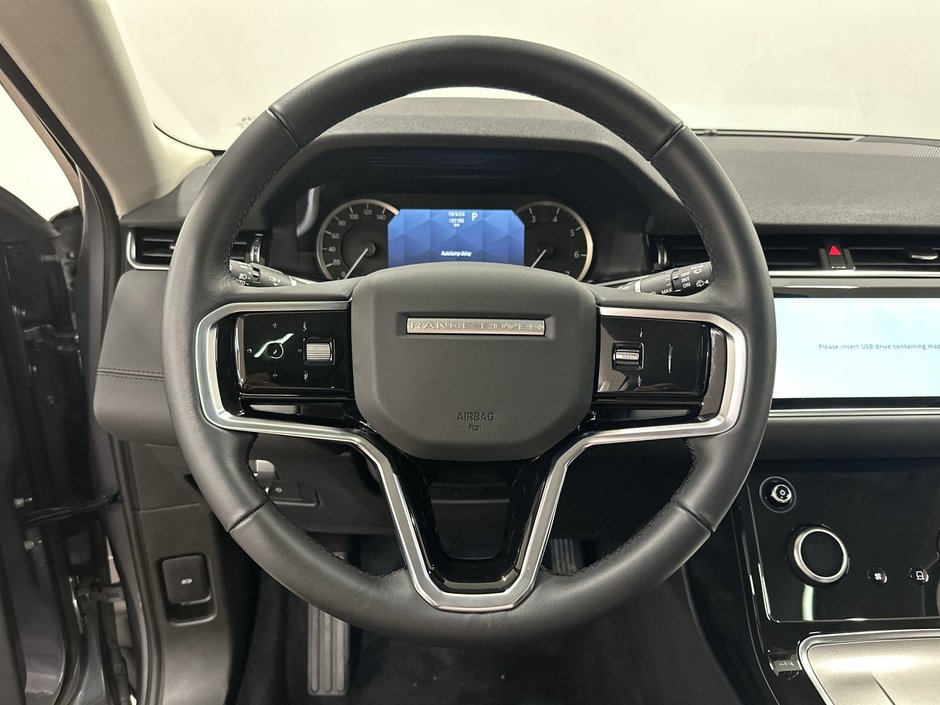 2023 Land Rover Range Rover Evoque P250 SE-19