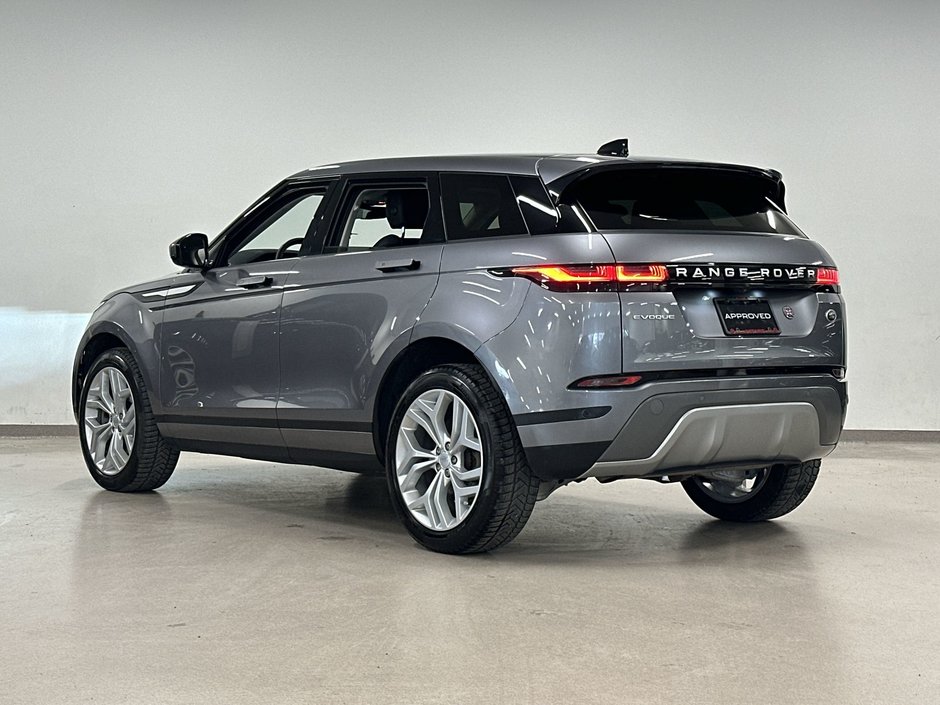 Land Rover Range Rover Evoque P250 SE 2023-13