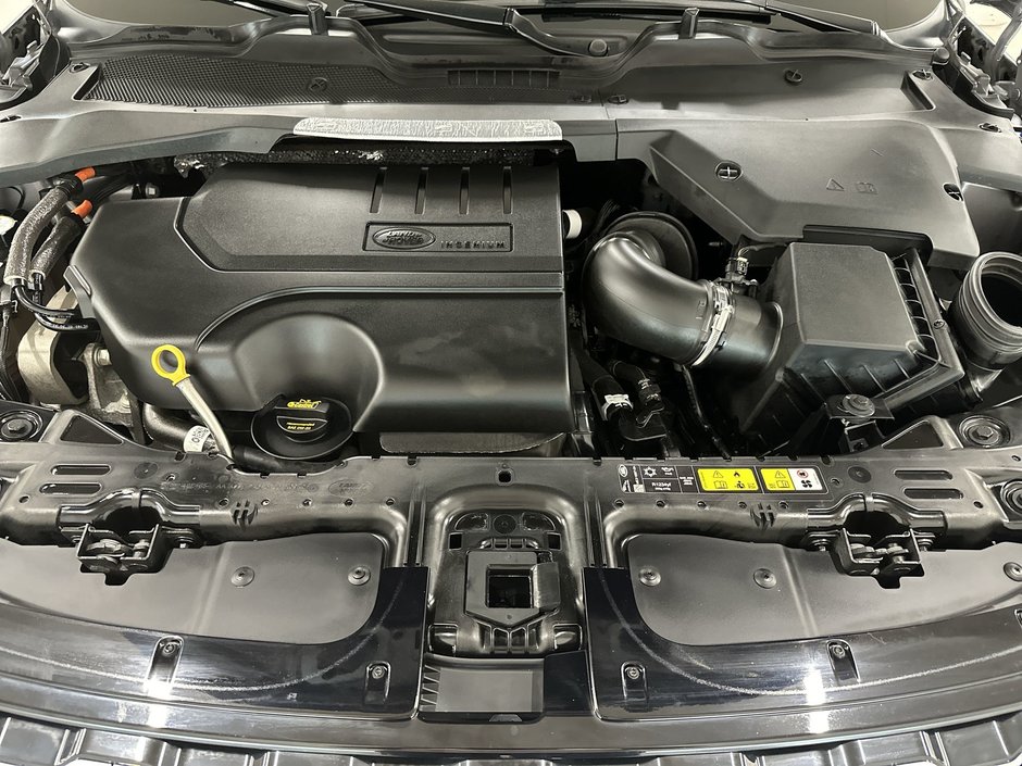 2023 Land Rover Range Rover Evoque P250 SE-25
