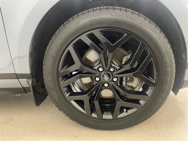 2023 Land Rover Range Rover Evoque P250 R-Dynamic SE-18