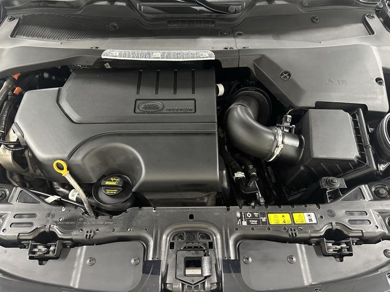 Land Rover Range Rover Evoque P250 SE 2023-17
