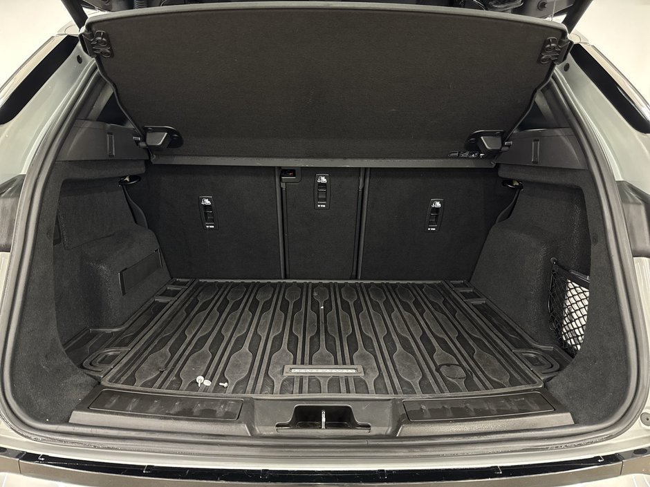 2023 Land Rover Range Rover Evoque P250 S-23