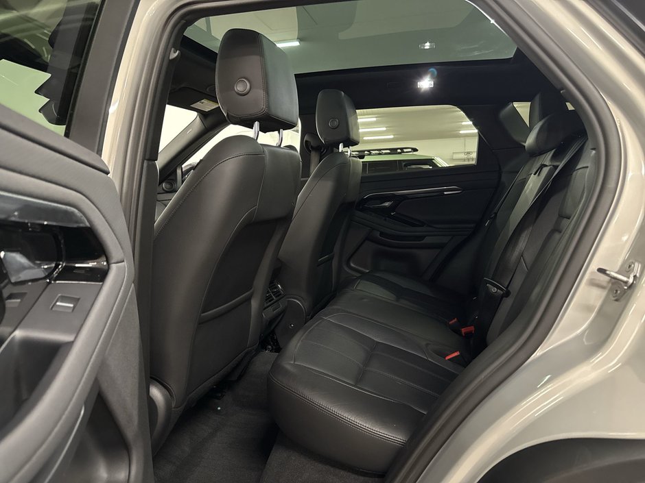 2023 Land Rover Range Rover Evoque P250 S-22