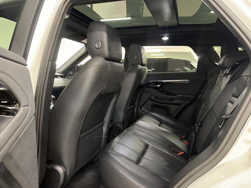 Land Rover Range Rover Evoque P250 SE 2023-13