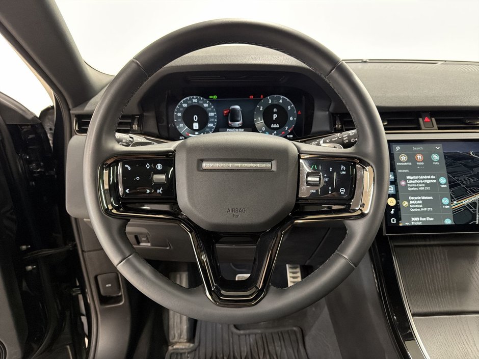 2025 Land Rover Range Rover Evoque P250 Dynamic SE-19