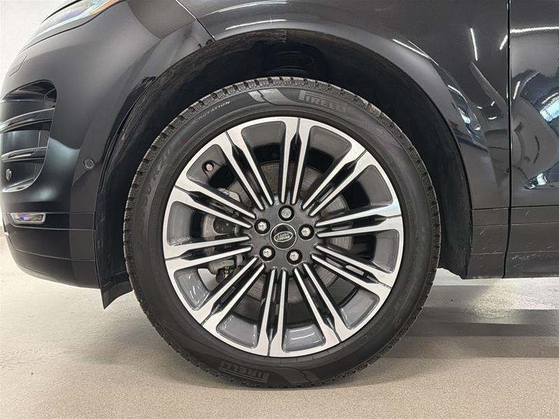 2025 Land Rover Range Rover Evoque P250 Dynamic SE-17