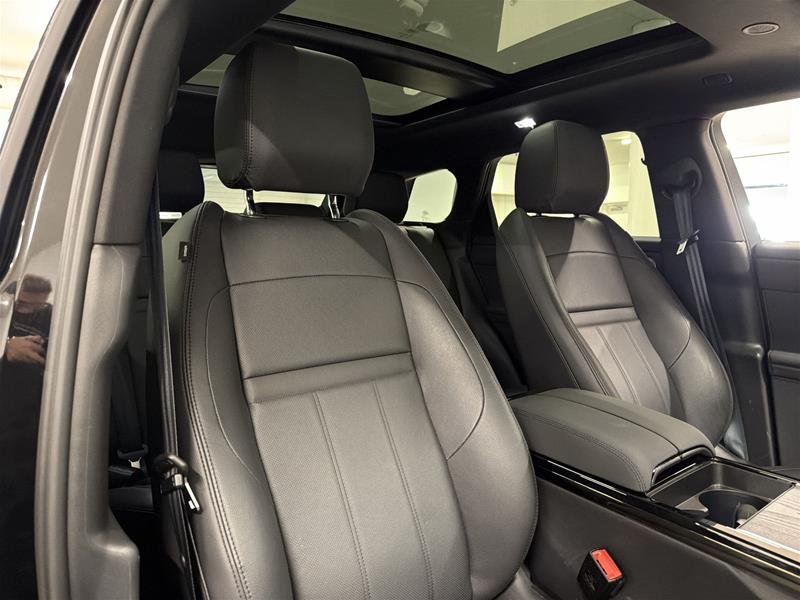 2025 Land Rover Range Rover Evoque P250 Dynamic SE-16