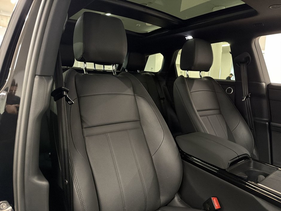 2025 Land Rover Range Rover Evoque P250 S-24