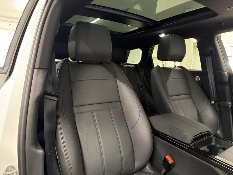 Land Rover Range Rover Evoque P250 Dynamic SE 2025-18