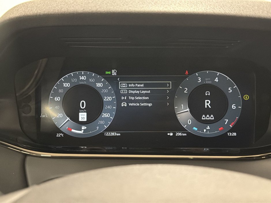 2025 Land Rover Range Rover Evoque P250 Dynamic SE-16