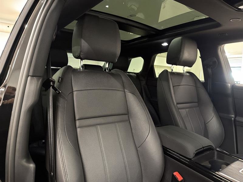 2025 Land Rover Range Rover Evoque P250 Dynamic SE-16