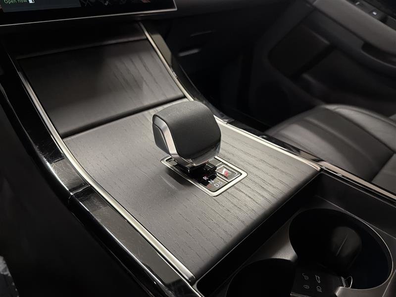 2025 Land Rover Range Rover Evoque P250 S-10
