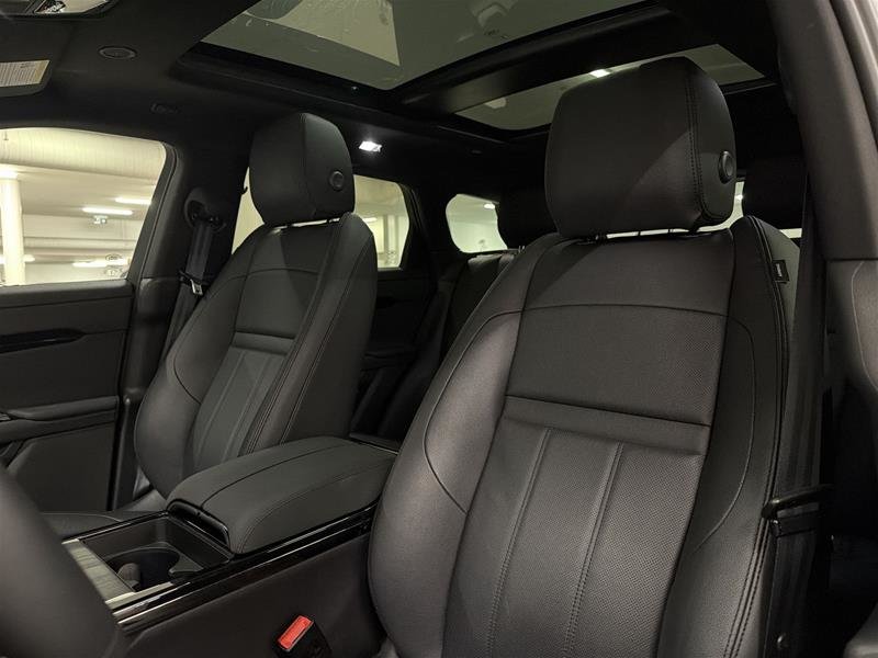 2025 Land Rover Range Rover Evoque P250 S-10