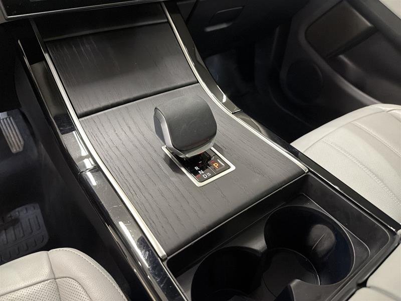 2025 Land Rover Range Rover Evoque P250 S-12