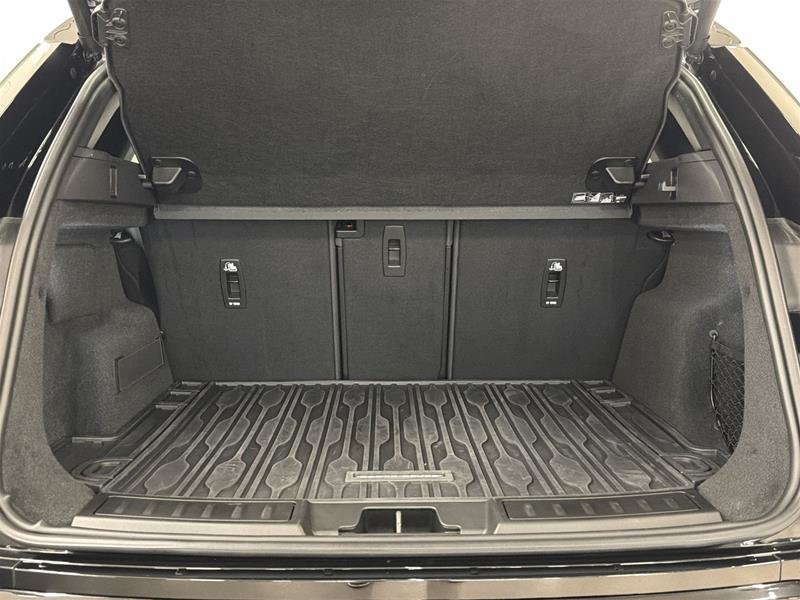 Land Rover Range Rover Evoque P250 S *Ltd Avail* 2026-16