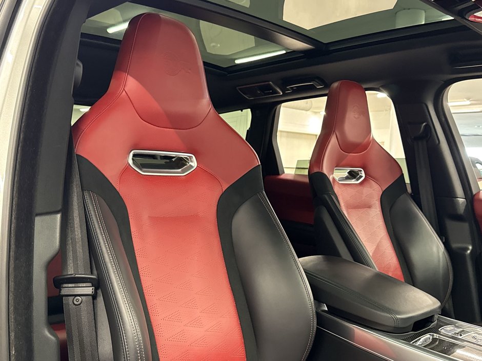 2020 Land Rover Range Rover Sport V8 Supercharged SVR-24
