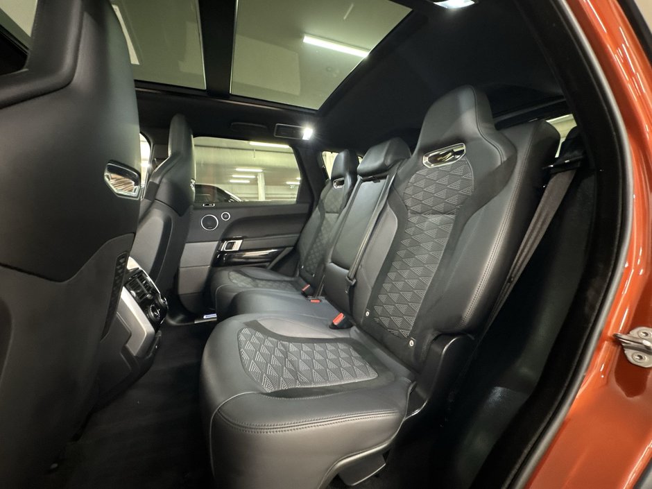 Land Rover Range Rover Sport V8 Supercharged SVR 2022-22