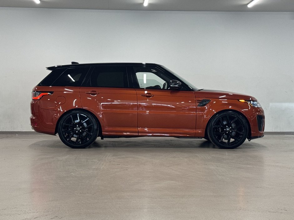 2022 Land Rover Range Rover Sport V8 Supercharged SVR-10