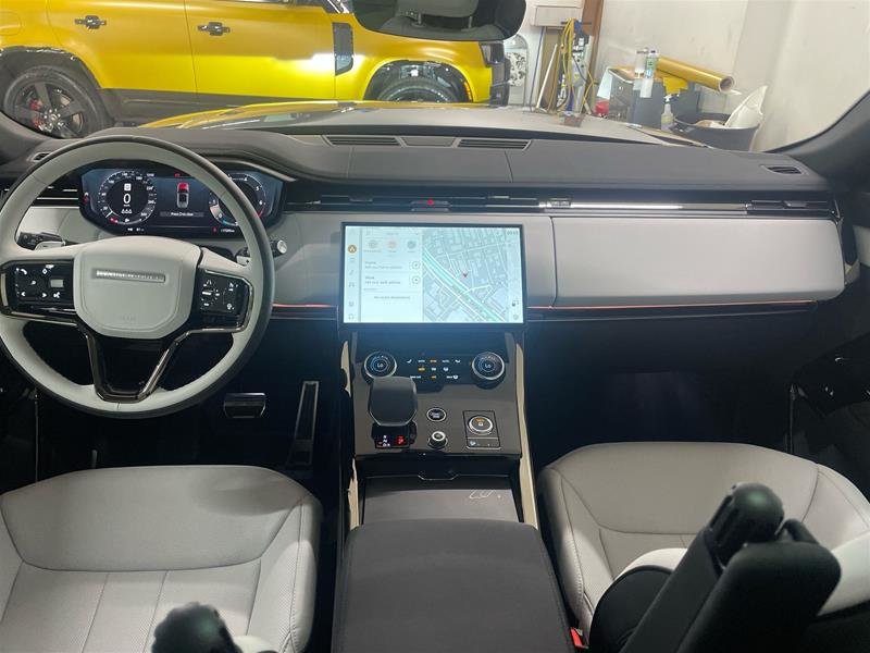 2023 Land Rover Range Rover Sport Dynamic S 3.0L I6T MHEV (P400)-12