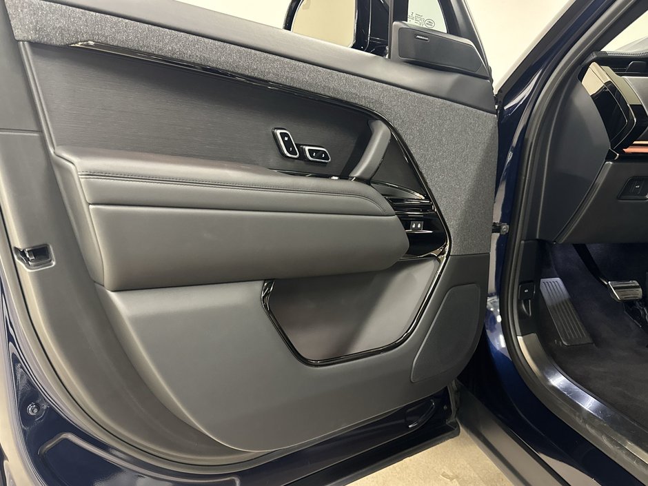 2023 Land Rover Range Rover Sport Dynamic S 3.0L I6T MHEV (P400)-14