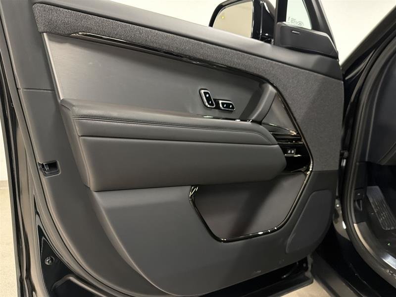 Land Rover Range Rover Sport Dynamic S 3.0L I6T MHEV (P400) 2023-6