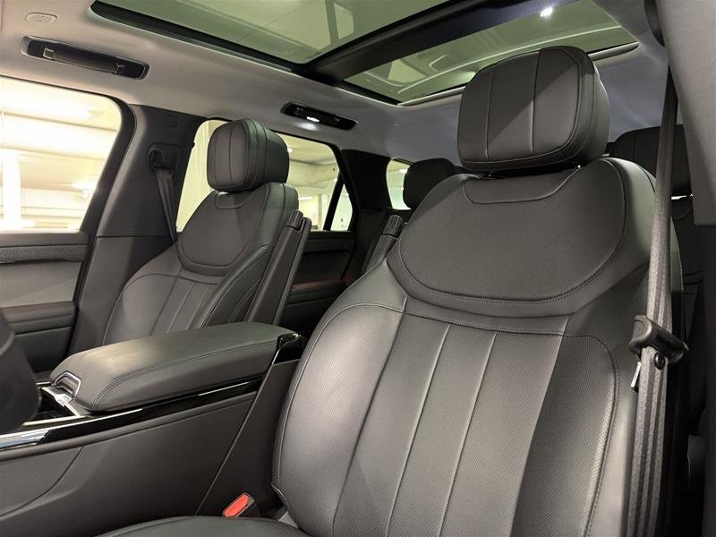 2023 Land Rover Range Rover Sport Dynamic SE 3.0L I6T MHEV (P400)-9
