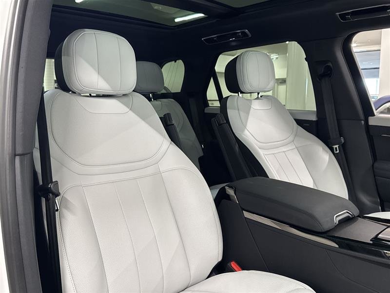 2024 Land Rover Range Rover Sport P400 Dynamic SE-17
