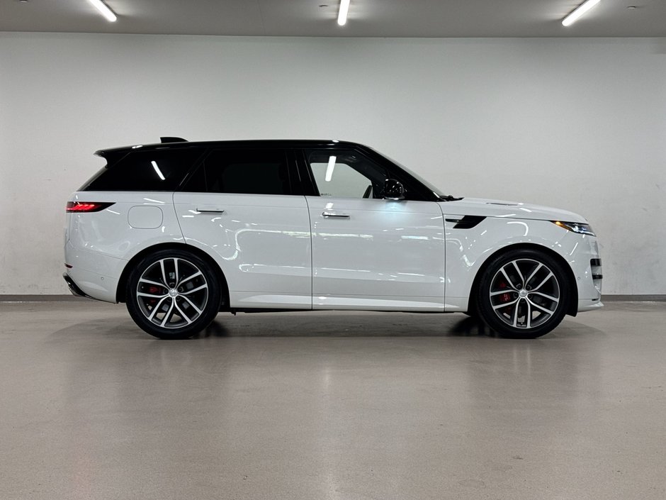 2024 Land Rover Range Rover Sport P400 Dynamic SE-10