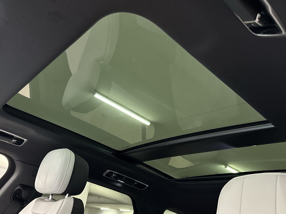 2024 Land Rover Range Rover Sport P400 Dynamic SE-21