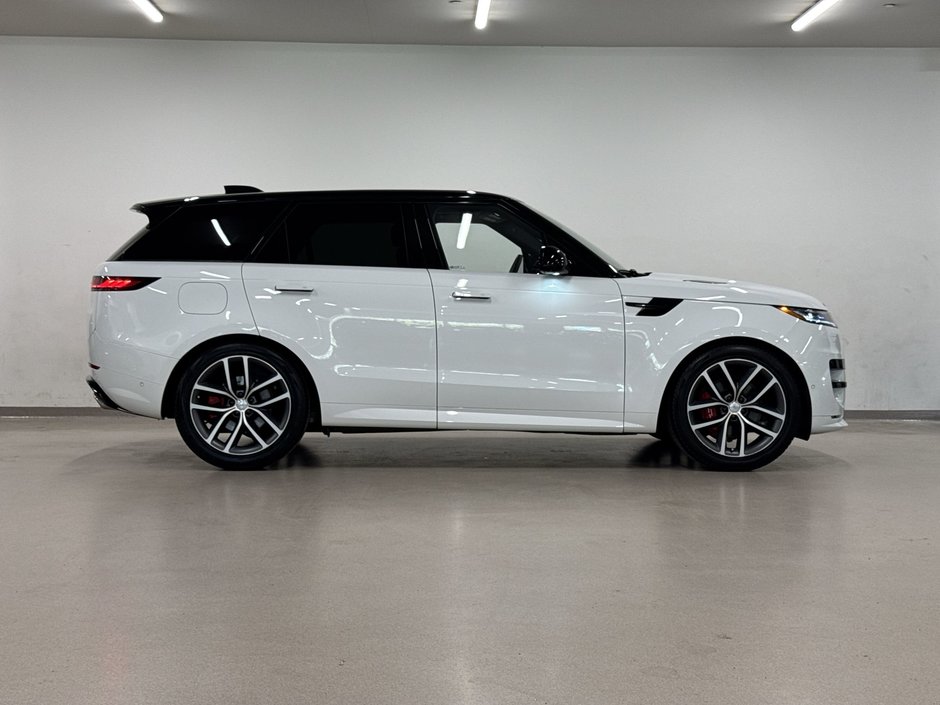 2024 Land Rover Range Rover Sport P400 Dynamic SE-8