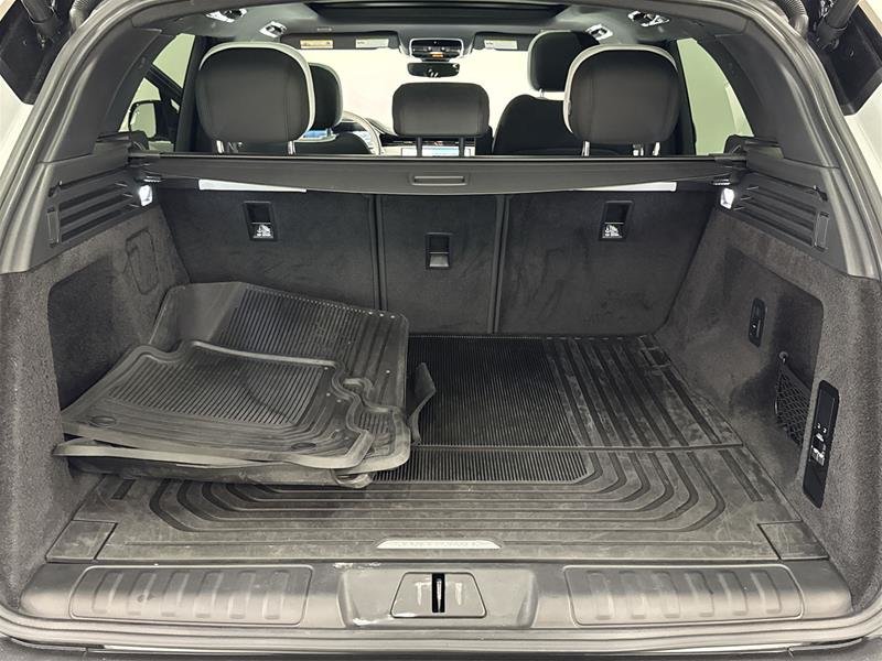2024 Land Rover Range Rover Sport P400 Dynamic SE-16