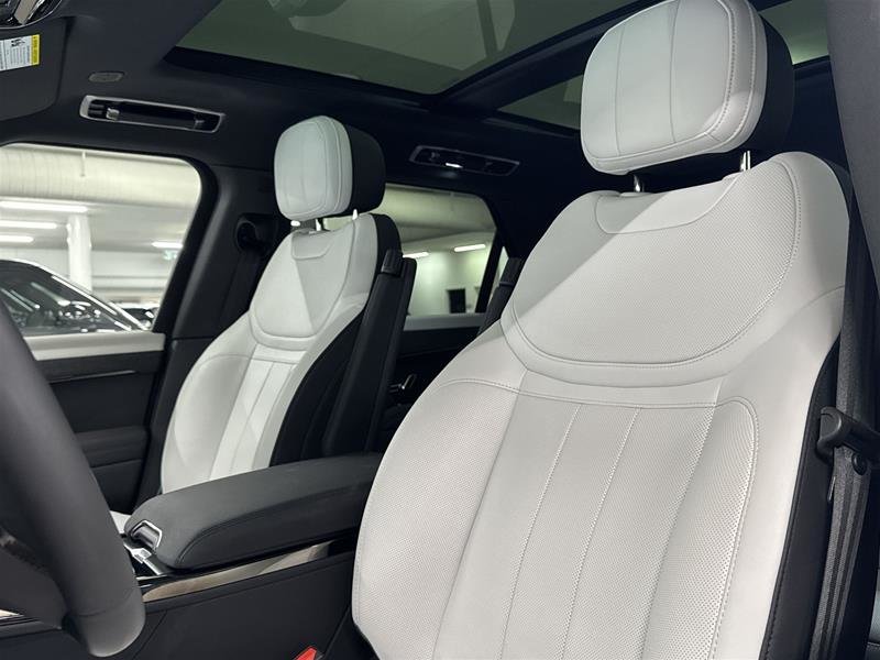 2024 Land Rover Range Rover Sport P400 Dynamic SE-8